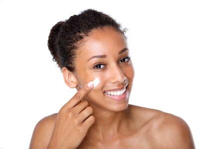 You are currently viewing Dry Skin and Acne: 4 Key Steps