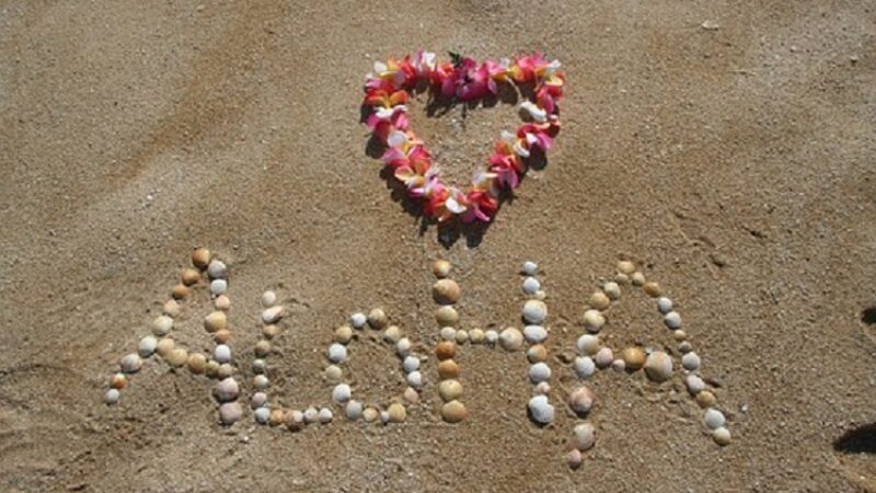Hawaii Passes Bill to Ban Coral-Harming Sunscreen Ingredients